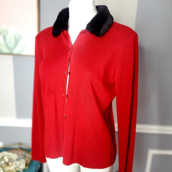 Villager Liz Claiborne Cardigan, Red Sweater, Med - Picture 2 of 4